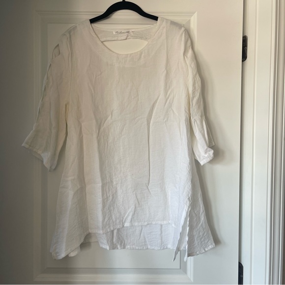 *boutique* LuLu B lightweight cutout white top sharkbite hem size L semi sheer - Picture 1 of 6